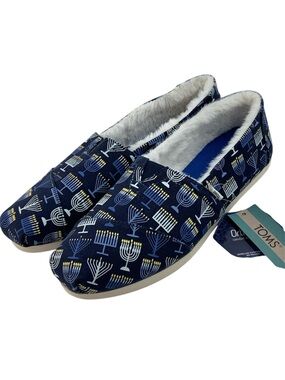 New TOMS Menorah Pattern Slip-Ons Faux Fur Slippers